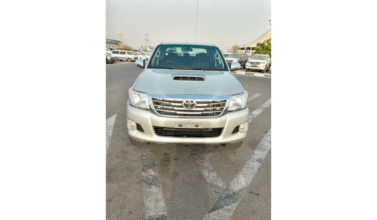 تويوتا هيلوكس TOYOTA HILUX PICKUP MODEL 2013 GOOD CONDITION ONLY FOR EXPORT