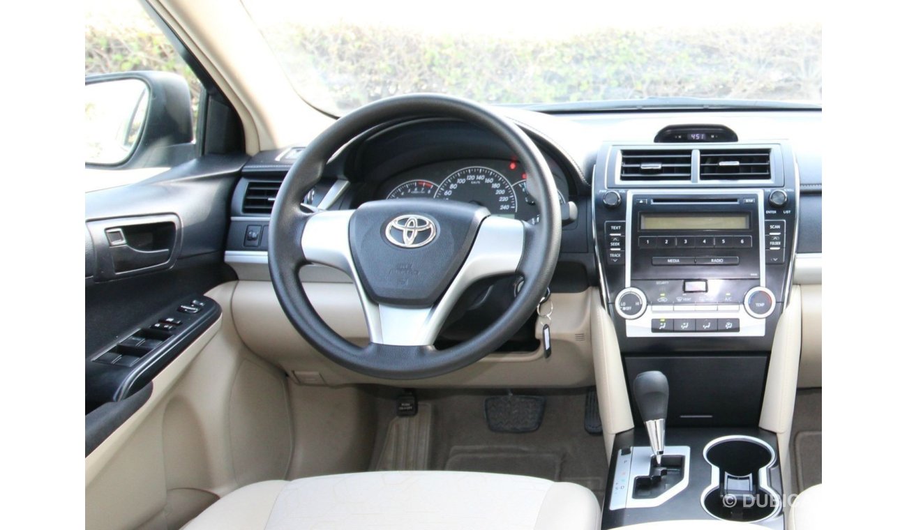 Toyota Camry S