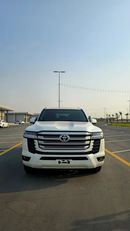 Toyota Land Cruiser GXR GCC Specs