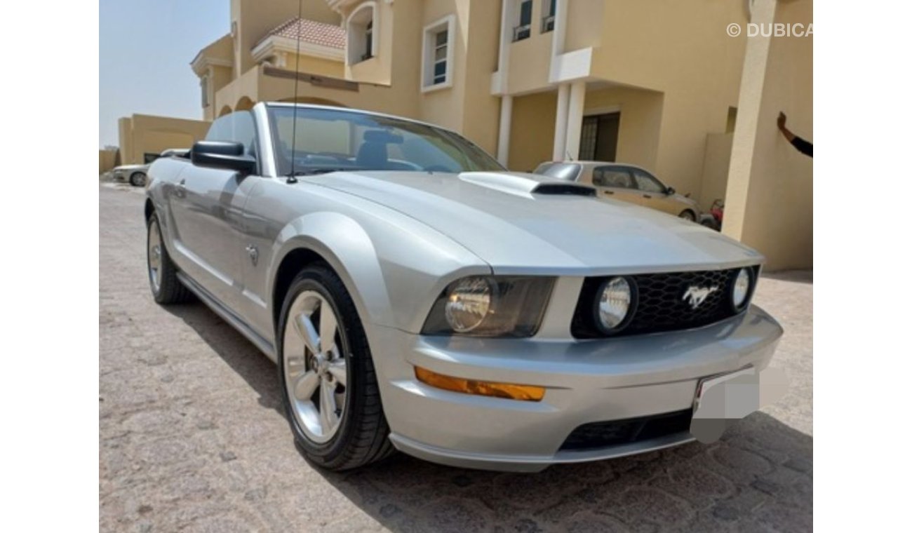 Ford Mustang 4.6L / V8 / RWD