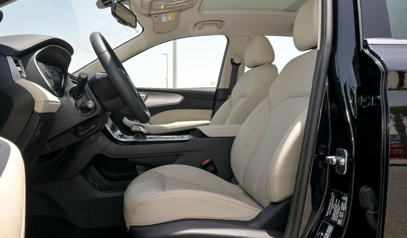 MG RX5 LUXURY Brand New MG RX5 Plus Deluxe FOR EXPORT A/T | Petrol | Black/Beige | N-RX5-DEL-1.5-25|