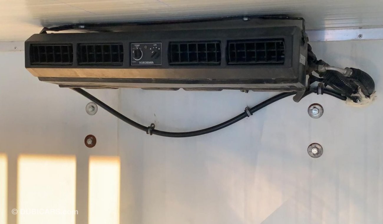 Mitsubishi Canter Mitsubishi Canter 2015 Chiller Ref# 470