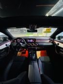 Mercedes-Benz CLA 250 Premium + 2.0L