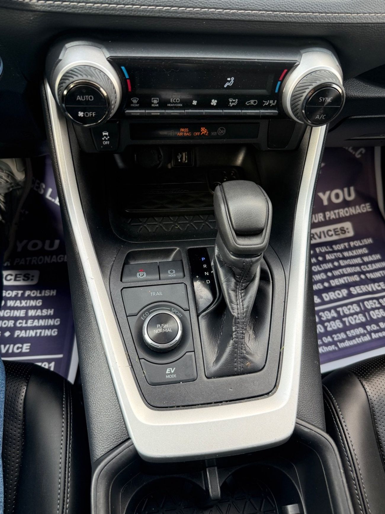 Toyota RAV4 RAV4 XLE Hybrid 4x4 AWD