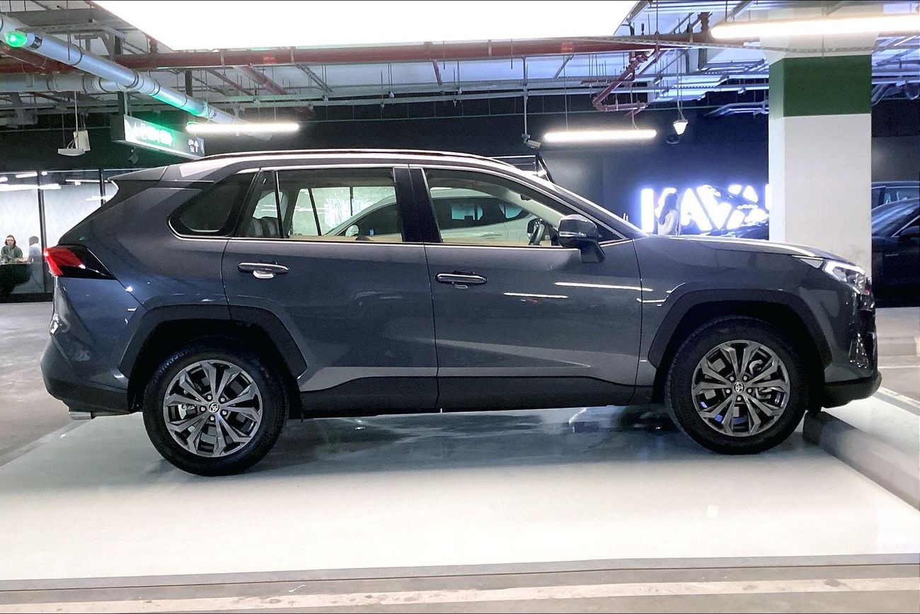 تويوتا إف جي كروزر GXR | شامل الضمان | 0 ﺪﻔﻋﺓ ﺃﻮﻟﻯ