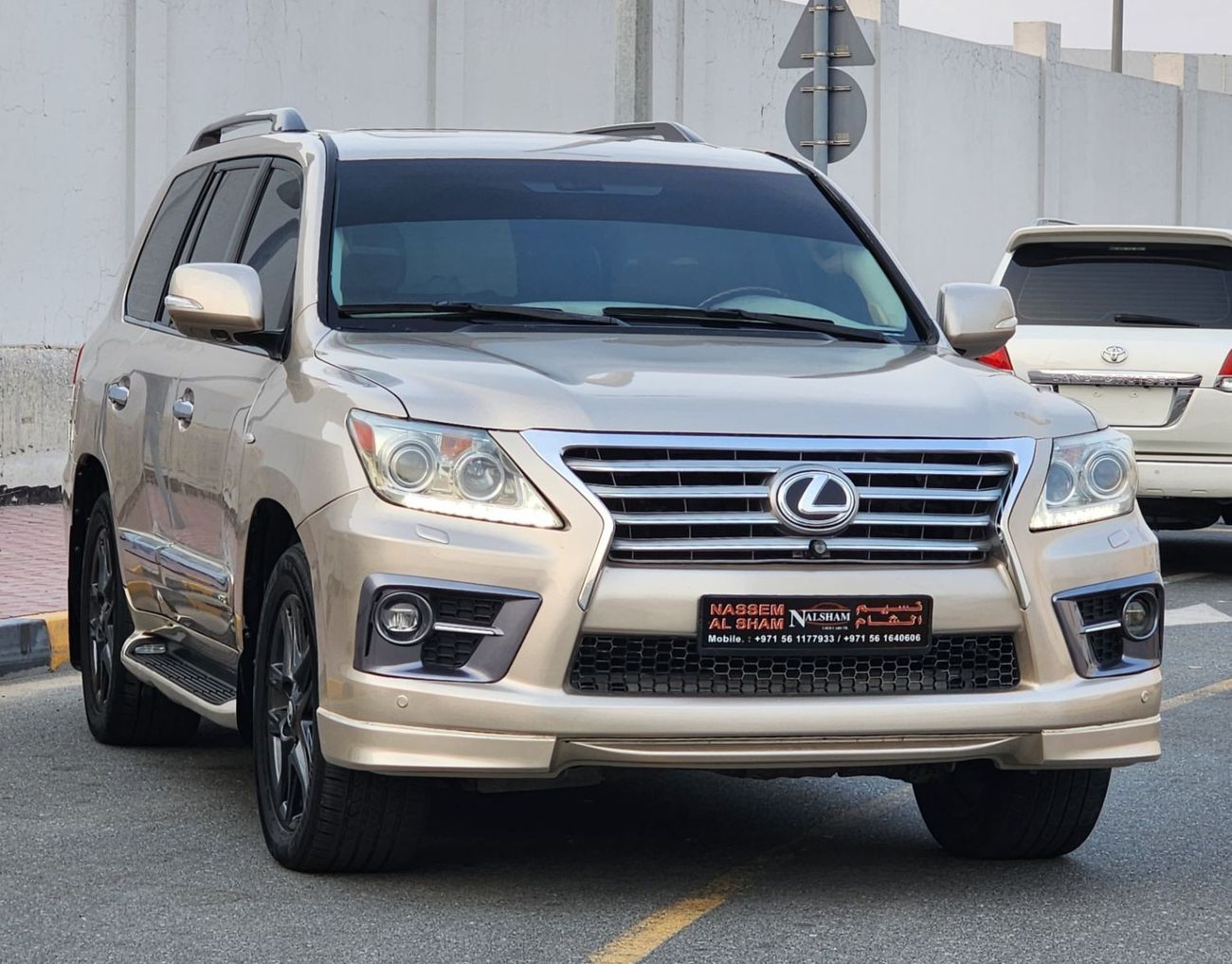 لكزس LX 570