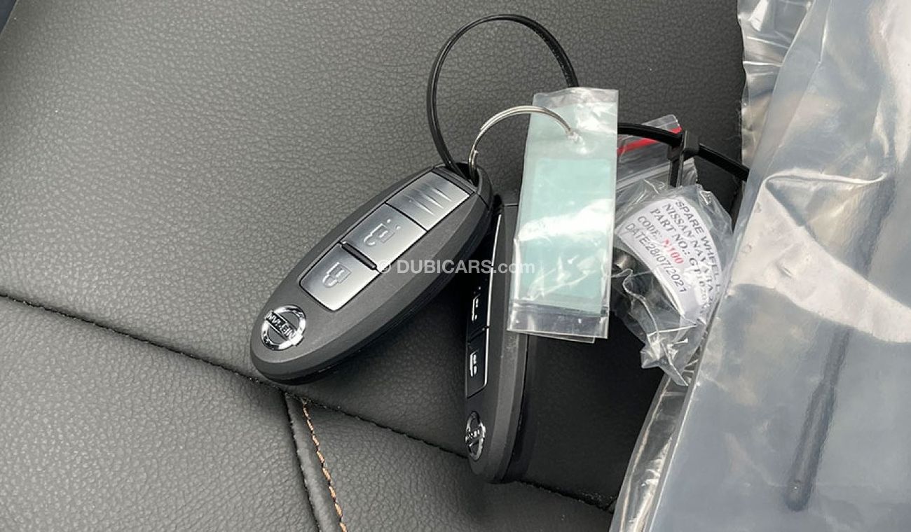 Nissan Navara LE+ 2.5L DIESEL 4X4 AT FULL OPTION