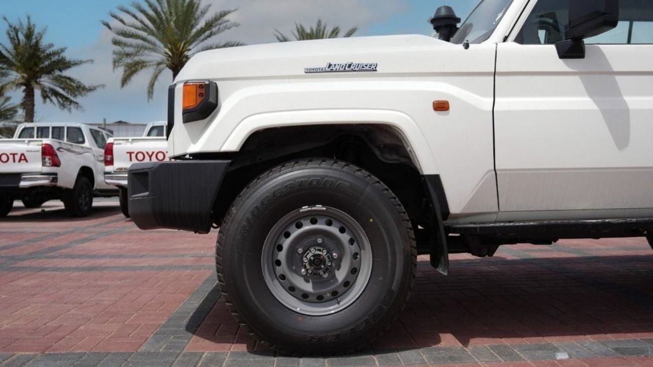 Toyota Land Cruiser 70 78 V6 4.0L Petrol 2024YM