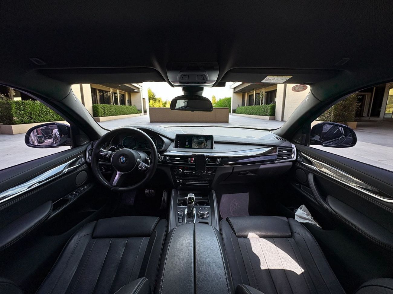 BMW X6 50i M Sport 4.4L xDRIVE50i M KIT TWIN TURBO | 4.4L V8 – 450 BHP | 2019 | JAPANESE SPECS | AED 2,780 