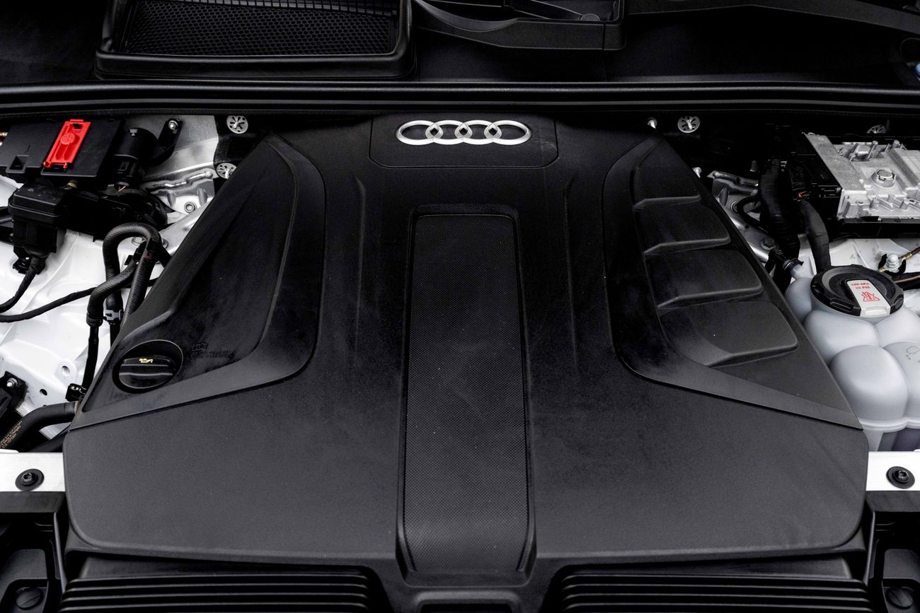 أودي Q7 Q7 45 TFSI Quattro | 4,407 P.M | 0% Downpayment | AUDI WARRANTY & SERVICE PACK!