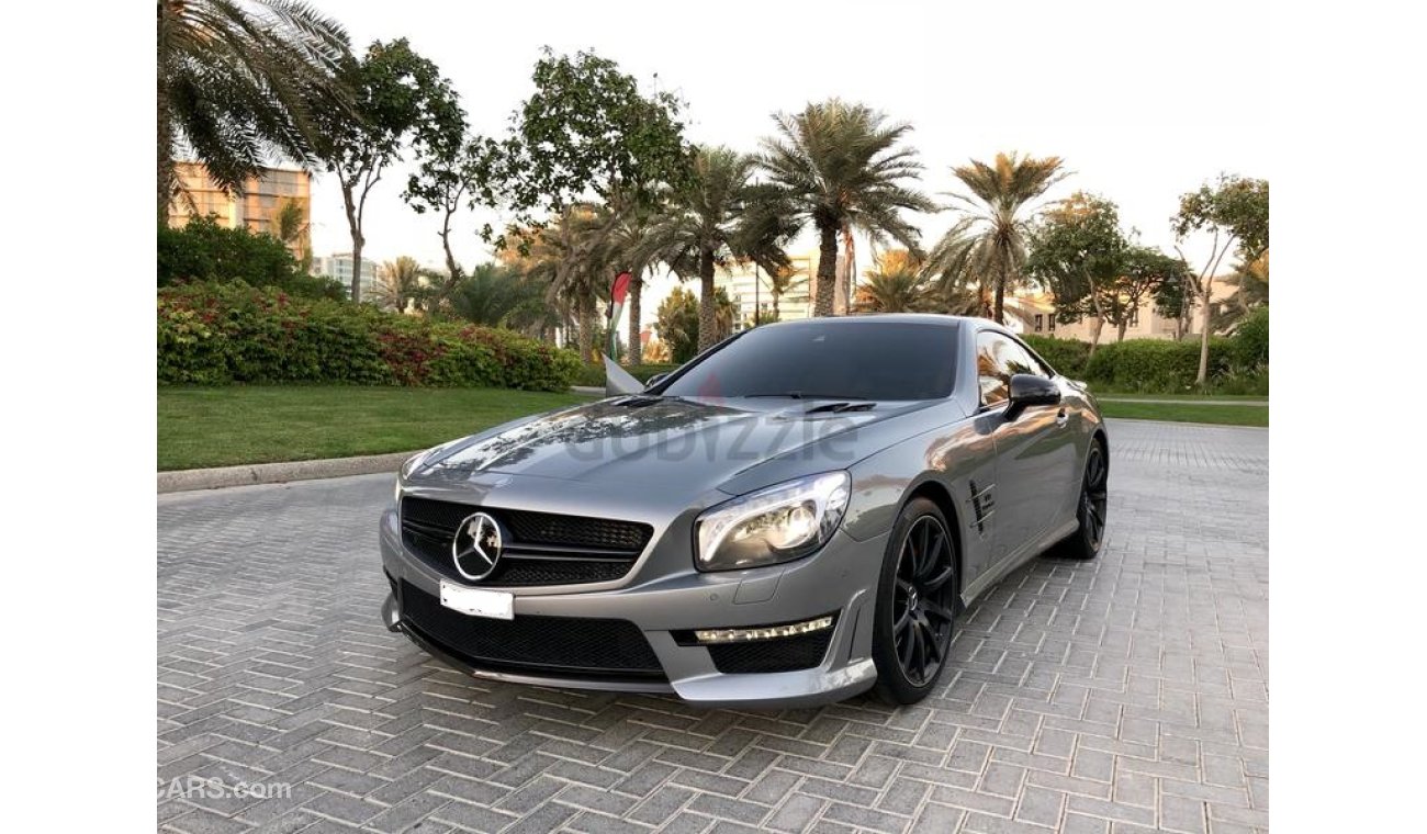 Mercedes-Benz SL 63 AMG Performance Package