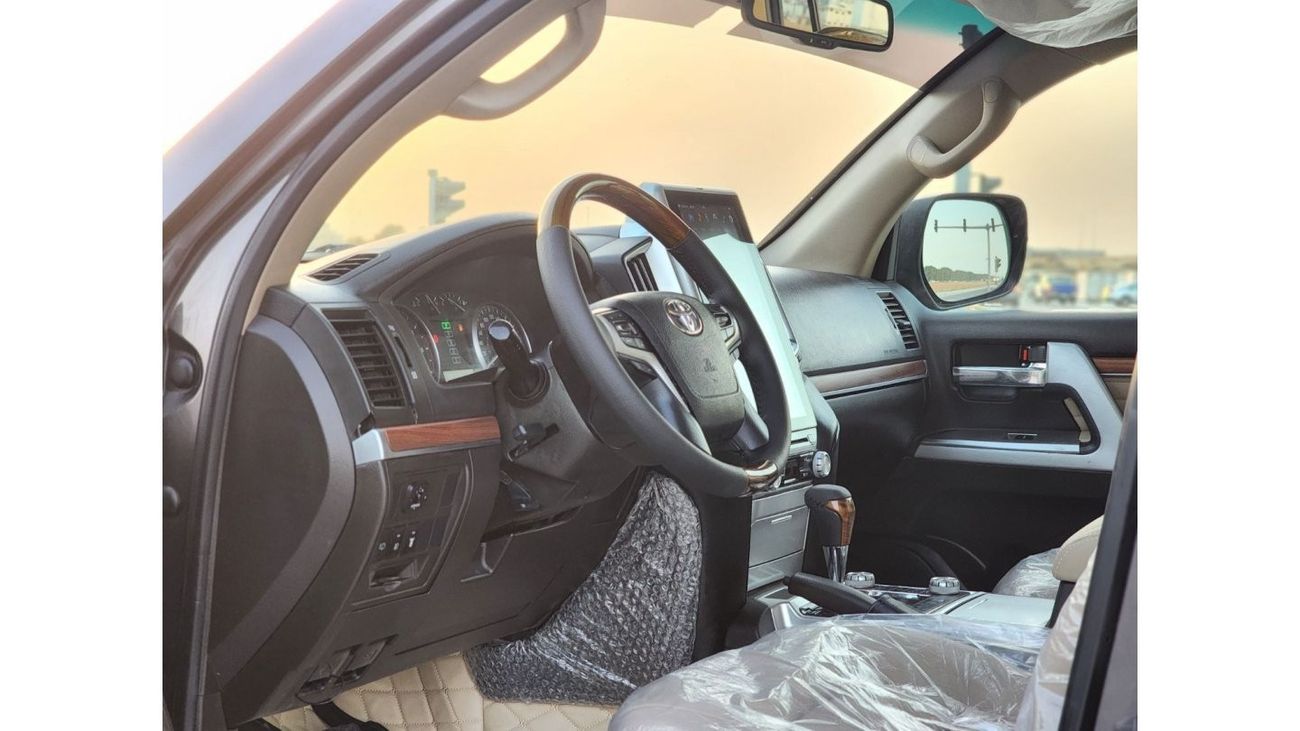 تويوتا لاند كروزر UPGRADE 2021