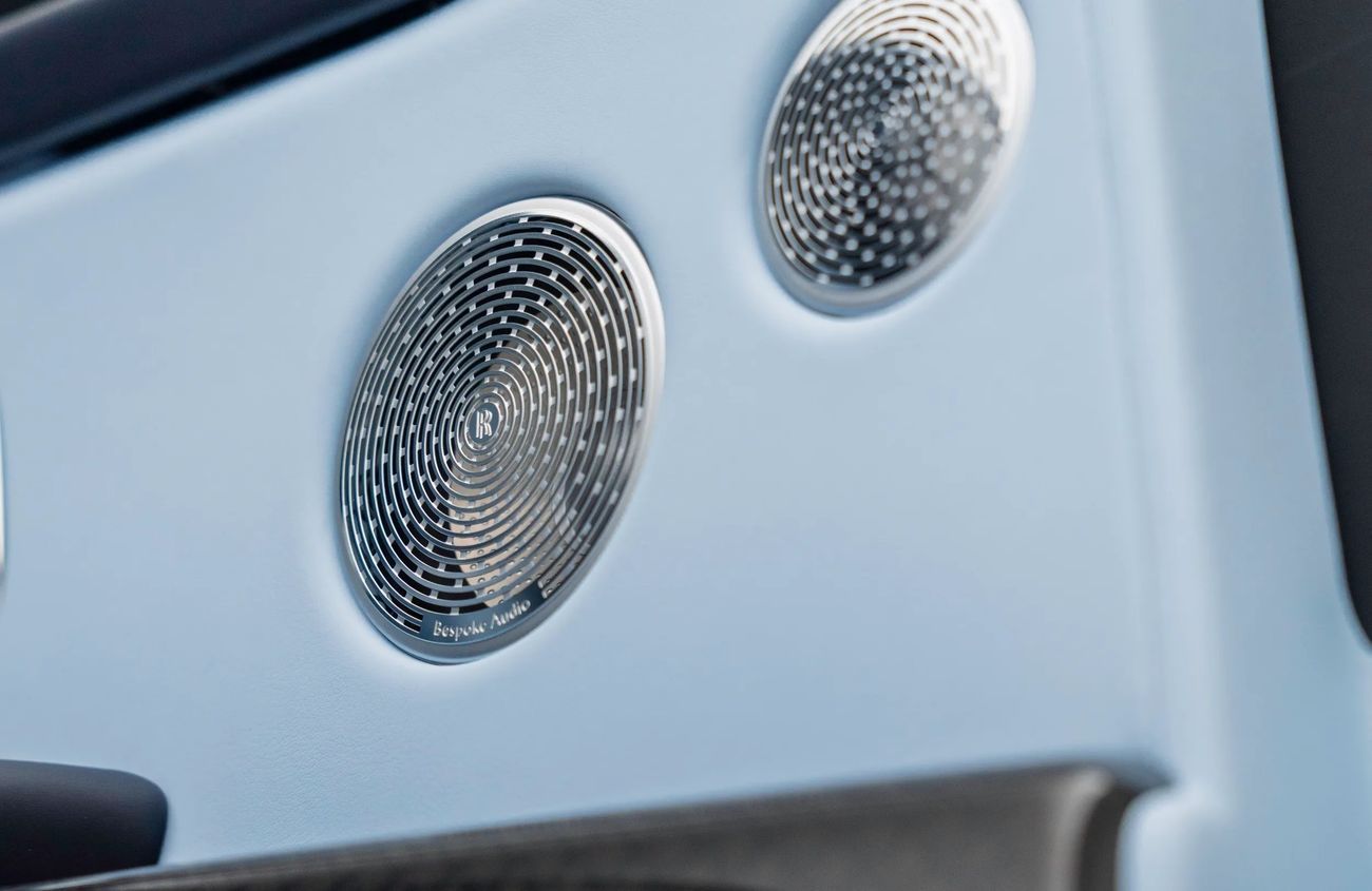 Rolls-Royce Cullinan 6.75L V-12 Twin-Turbocharged Engine