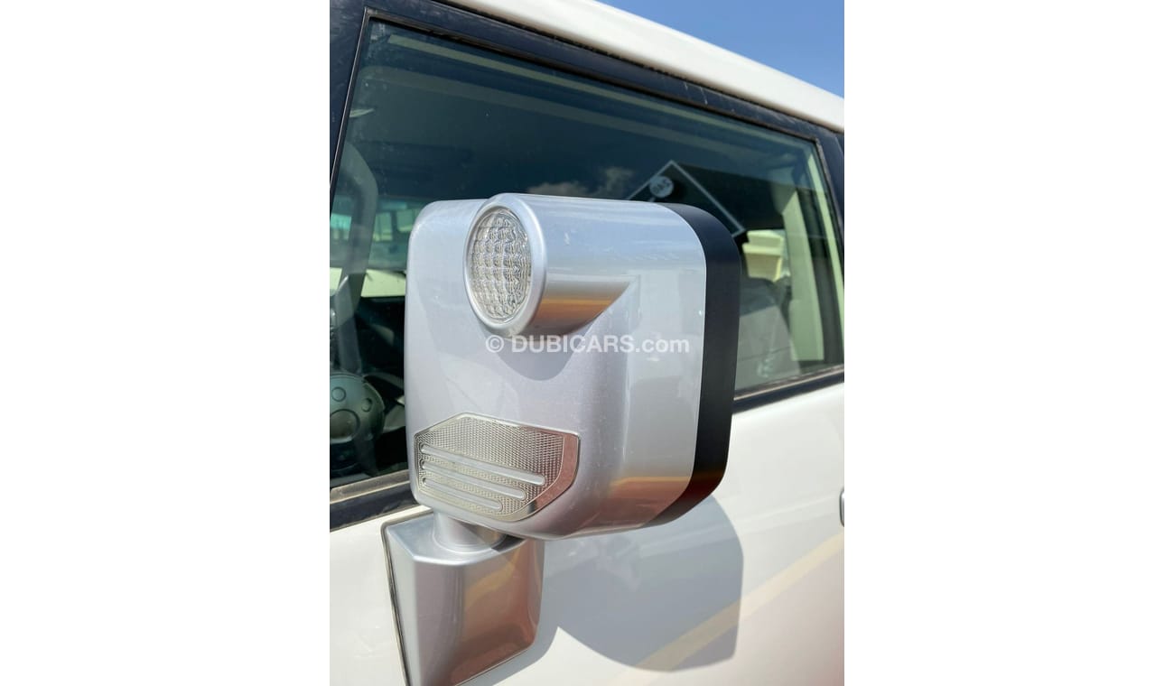 تويوتا إف جي كروزر تويوتا اف جي كروزر 4.0 لتر موديل 2021 ابيض اللون