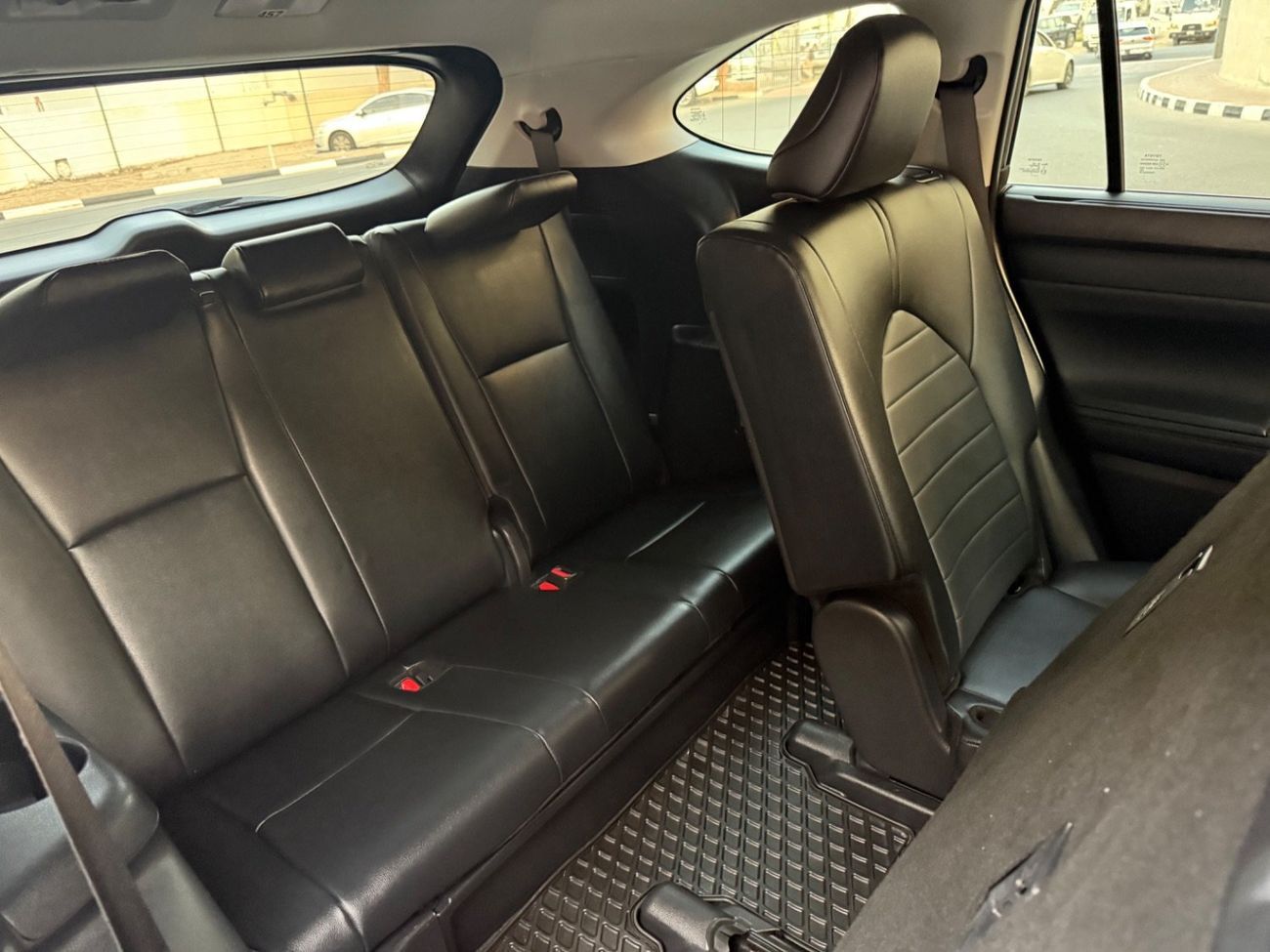 تويوتا هايلاندر 2024 LIMITED 4x4 - 2.5 TURBO ENGINE FULL OPTION CANADA SPEC