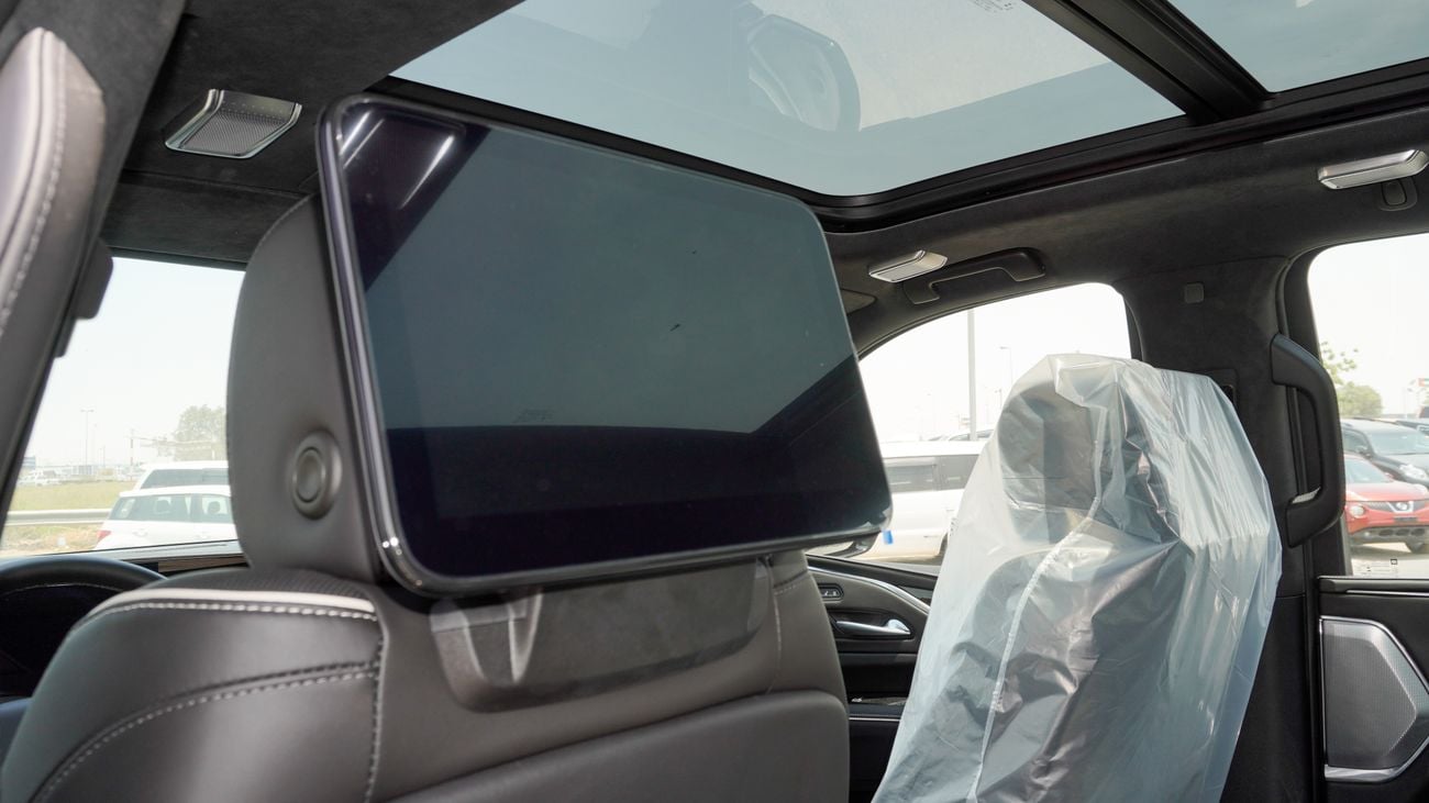 Cadillac Escalade 600