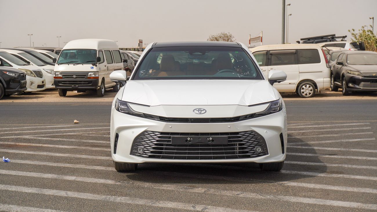 تويوتا كامري Lumiere HEV 2.5L Hybrid
