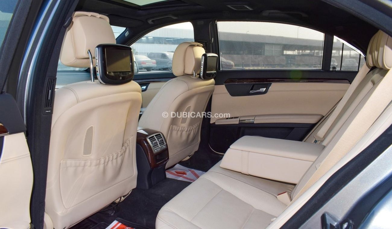 Used Mercedes Benz S550 2012 for sale in Dubai - 522683