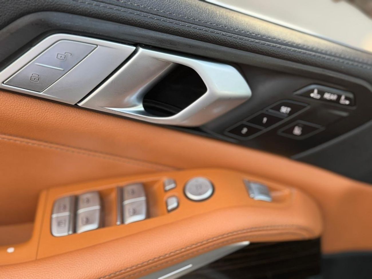 BMW X7 XDrive40i 3.0L