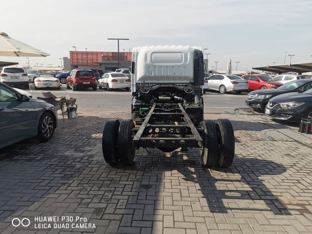 إيسوزو NPR بحالة ممتازة