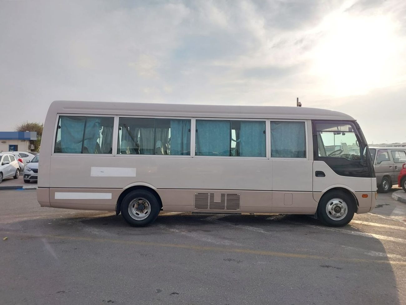 Mitsubishi Rosa MITSUBISHI ROSA BUS RHD 2002 MODEL 4.8 L DIESEL MANUAL(PM00028)