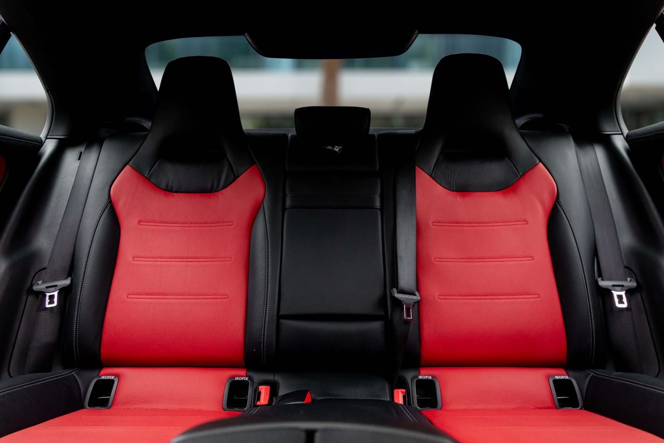 مرسيدس بنز CLA 35 AMG Benz CLA 35 AMG | 3,134 P.M | 0% Downpayment | Mercedes-Benz CLA 35 AMG | Immaculate! | Ramadan Offe