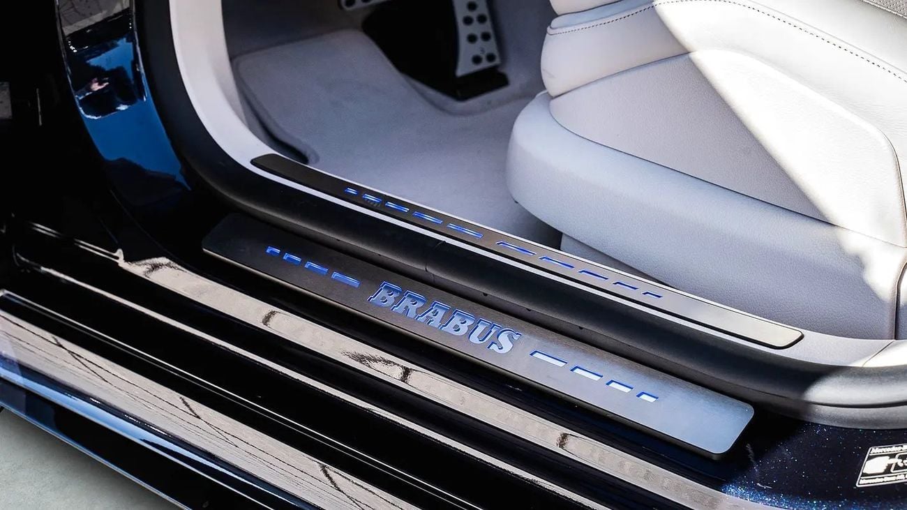 مرسيدس بنز S 63 AMG S63 AMG BRABUS B930 CARBON+4SEATS+FRIDGE+4D