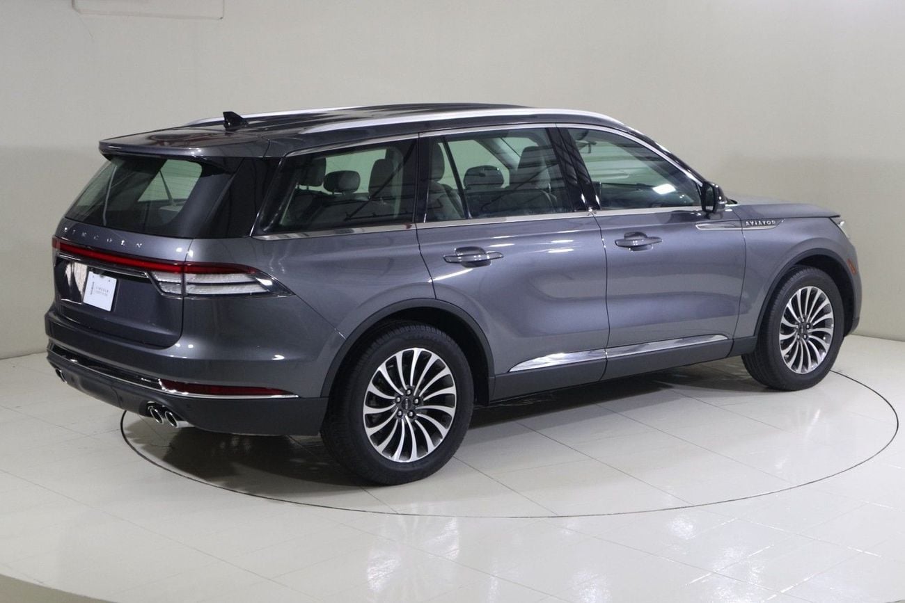 لينكولن أفياتور Std 3.0L AVI121 / FREE Insurance + Registration / AL TAYER MOTORS / AL QOUZ SHOWROOM