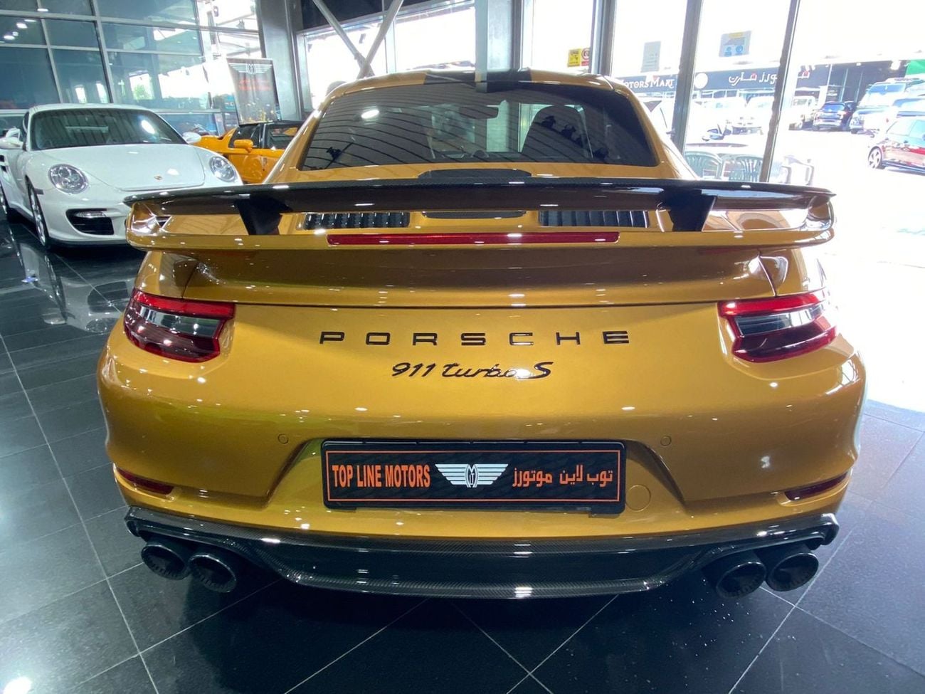 بورش 911 TURBO S EXCLUSIVE SERIES