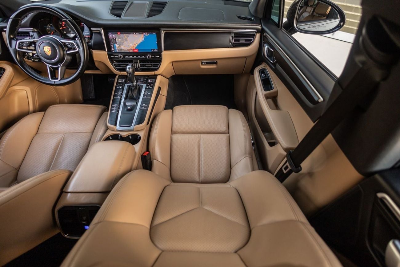بورش ماكان Porsche Macan 2021 GCC | Warranty