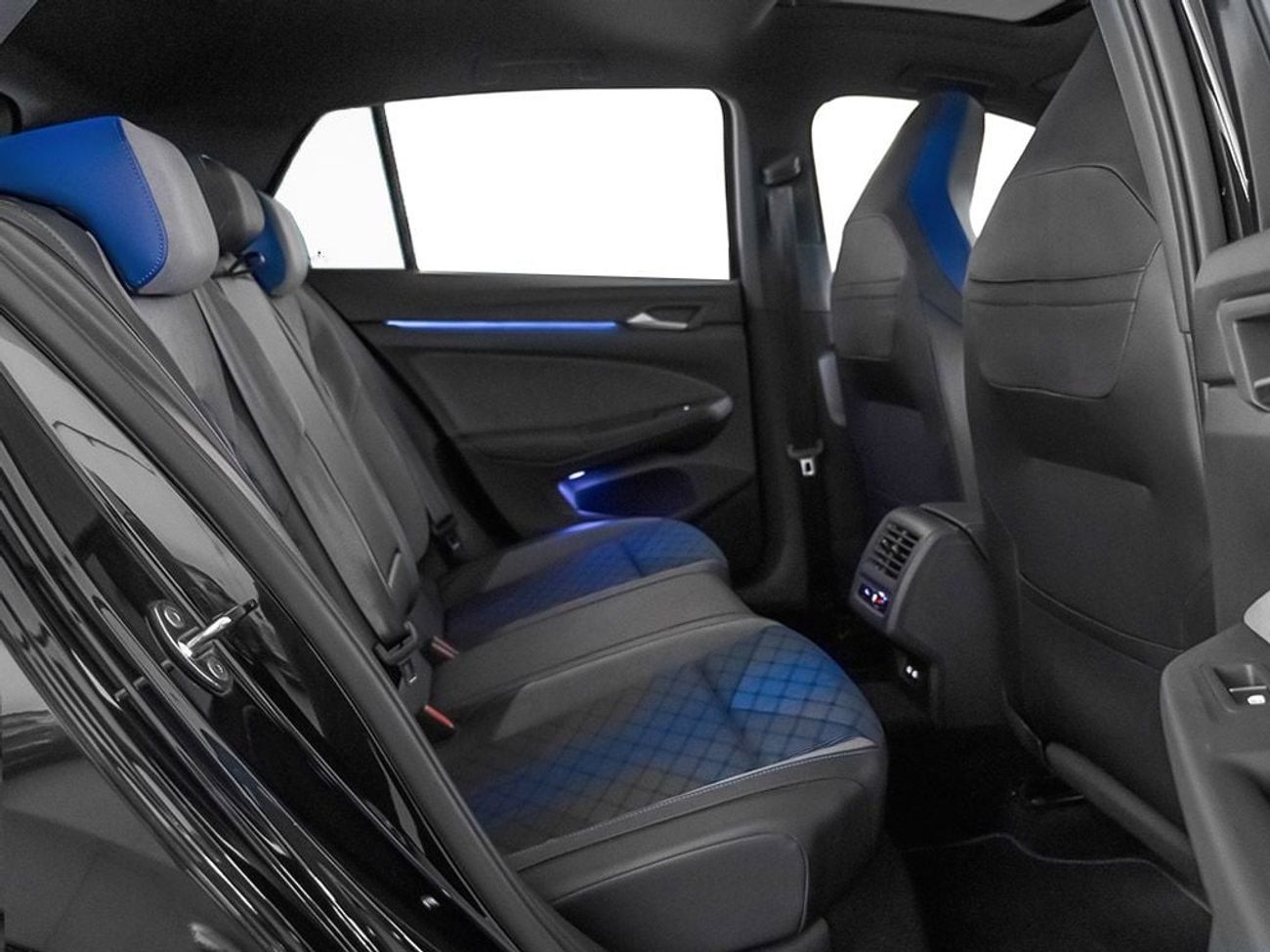 Volkswagen Golf R 2.0L (315 HP)