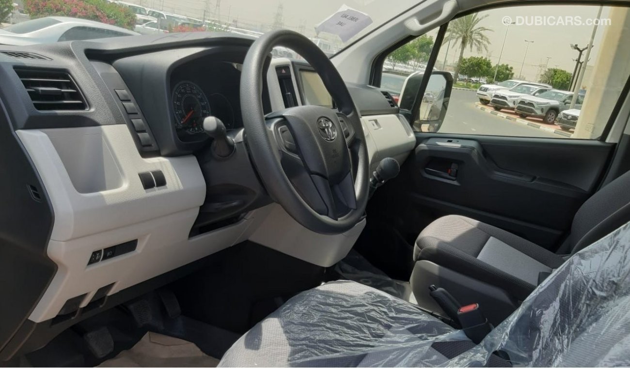 تويوتا هاياس TOYOTA HIACE HIGHROOF 2.8 L DIESEL MODEL 2023 WHITE MANUAL TRANSMISSION EXPORT ONLY