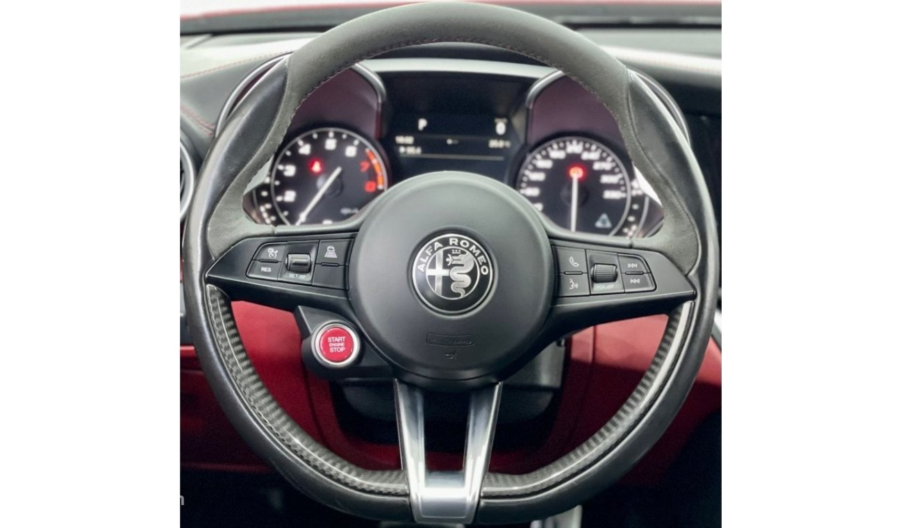 ألفا روميو جوليا 2018 Alfa Romeo Giulia Quadrifoglio, April 2023 Alfa Romeo Warranty + Service Contract, FSH, GCC