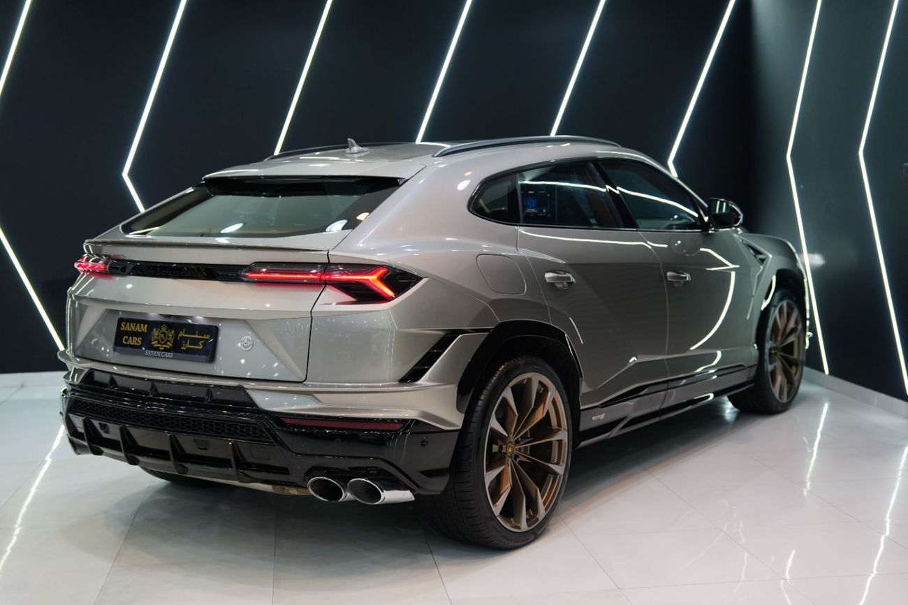 Lamborghini Urus S 4.0T V8 60th Anniversary Edition, Carbon Interior, Rear Entertainment, Dealer Warranty!!