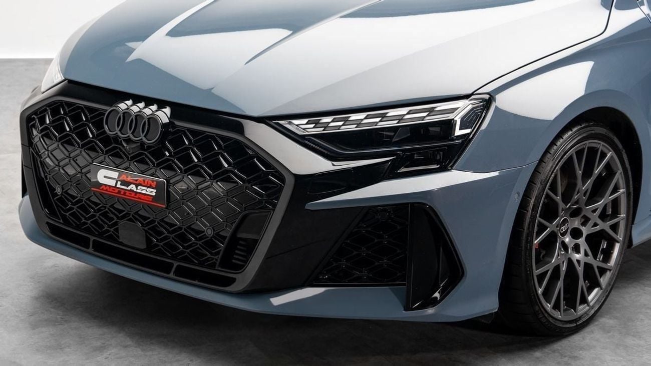 أودي RS3 STANDARD - 2025 - Euro Specs - Under Dealer Service Contract