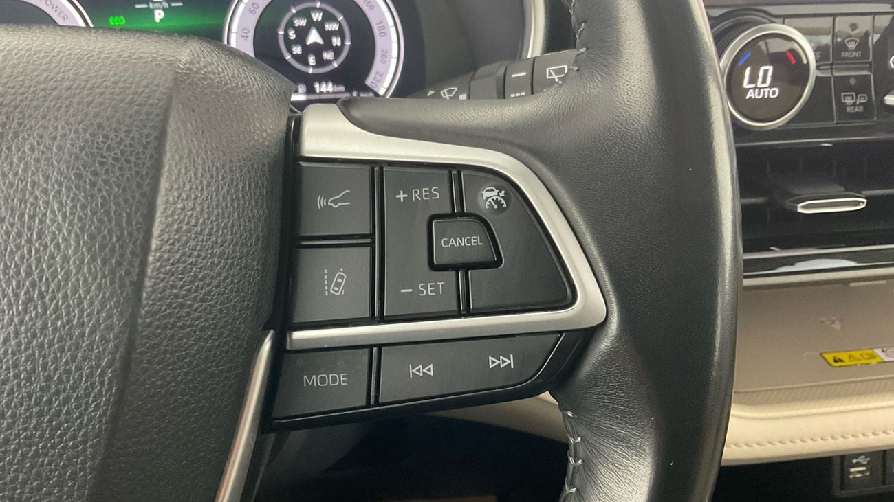 Toyota Highlander 2.5 VXR HEV 4WD CVT AUTO | Guaranteed Warranty | 0 Down Payment