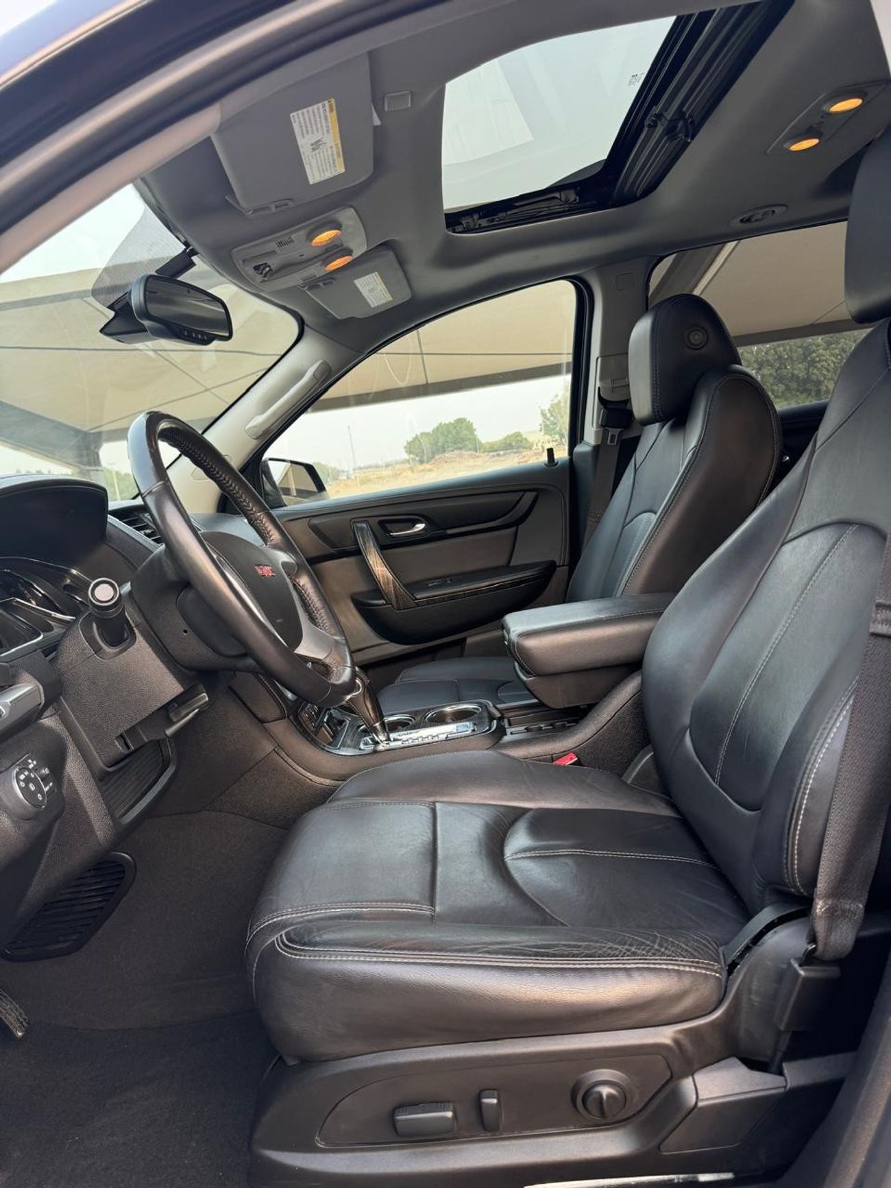 GMC Acadia SLT GMC ACADIA 2016 MODEL GCC