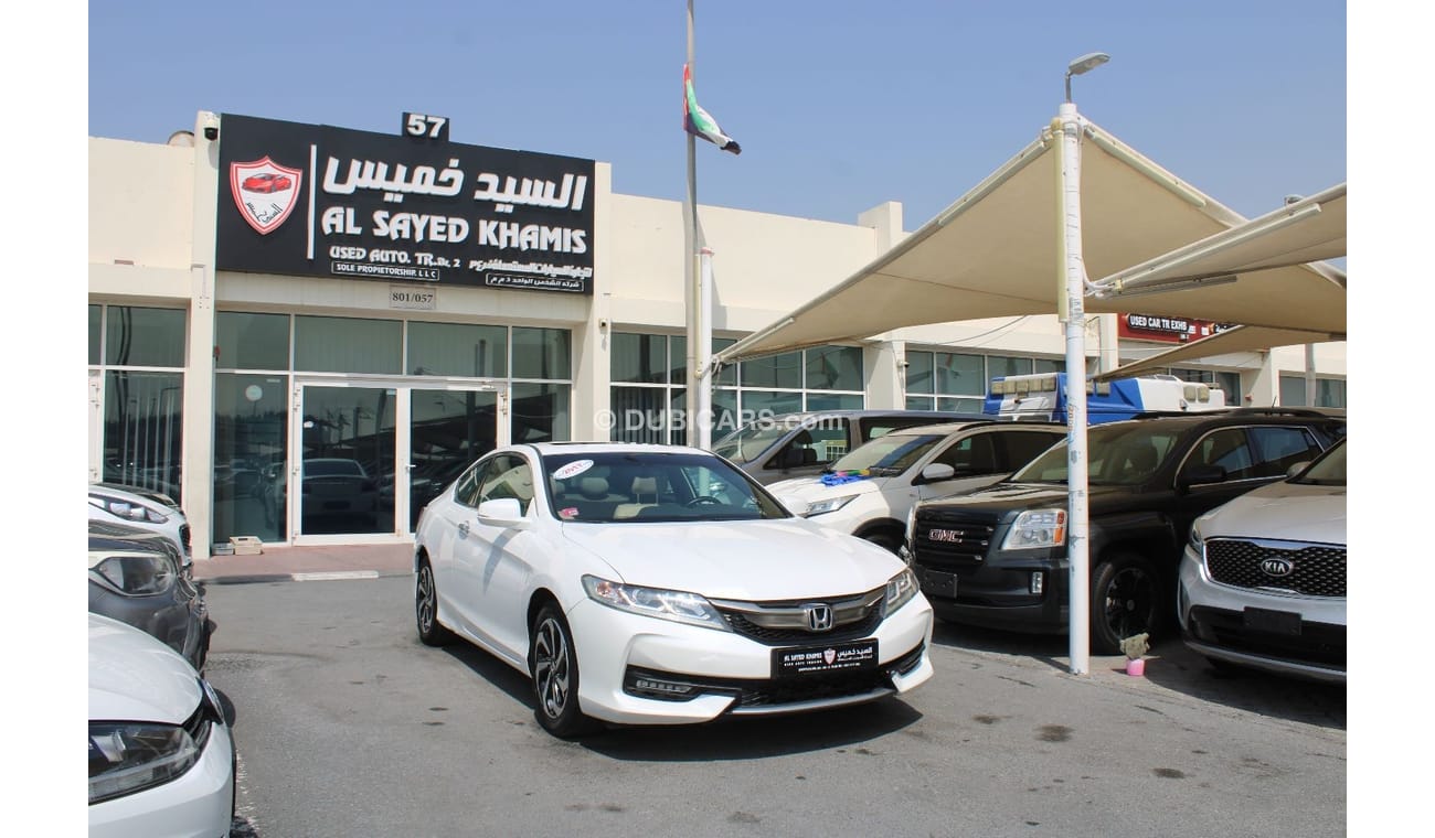 Honda Accord Coupe HONDA ACCORD COUPE - 2017 - GCC - V4 - PERFECT CONDITION INSIDE OUT