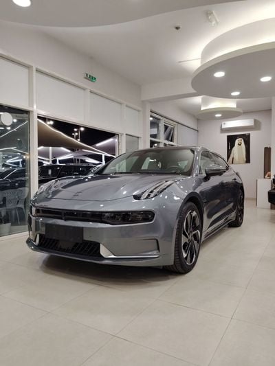زيكر 001 AWD