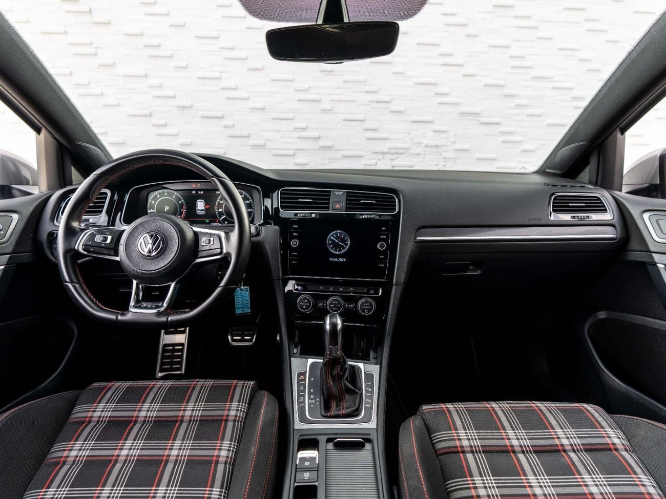 Volkswagen Golf Sport 2.0T