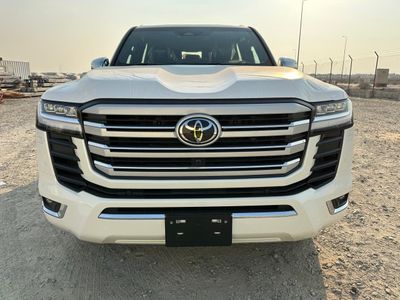 تويوتا لاند كروزر VX