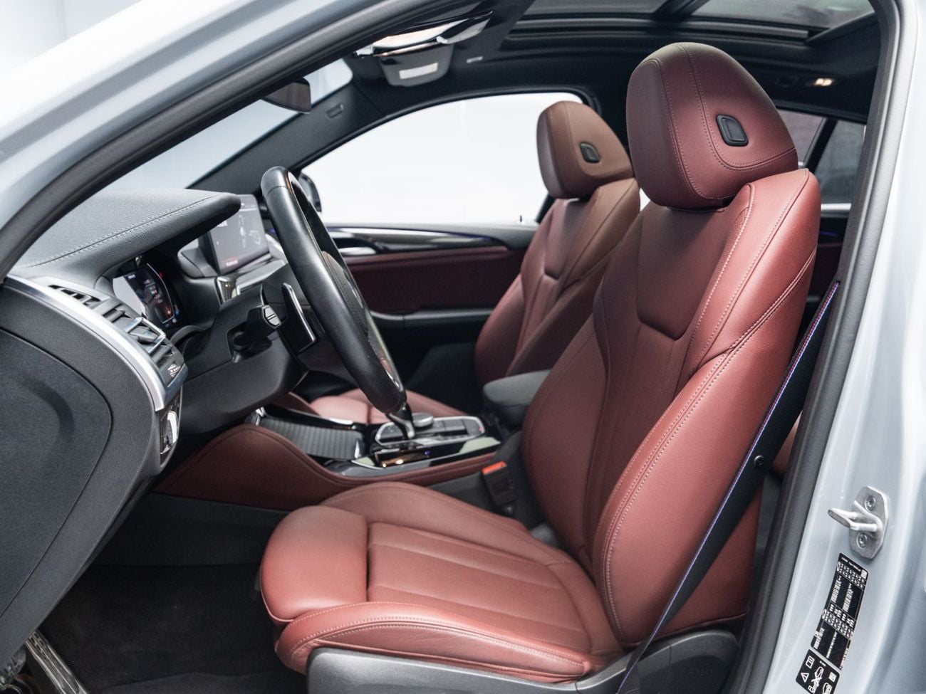 BMW X4 M40I BUY NOW, PAY 2027 | THE BLACKLINE STANDARD | BMW Warranty + Service Contract, GCC