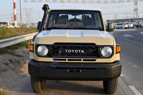 Toyota Land Cruiser Pick Up LX-E V6 4.0L Petrol 4WD Automatic