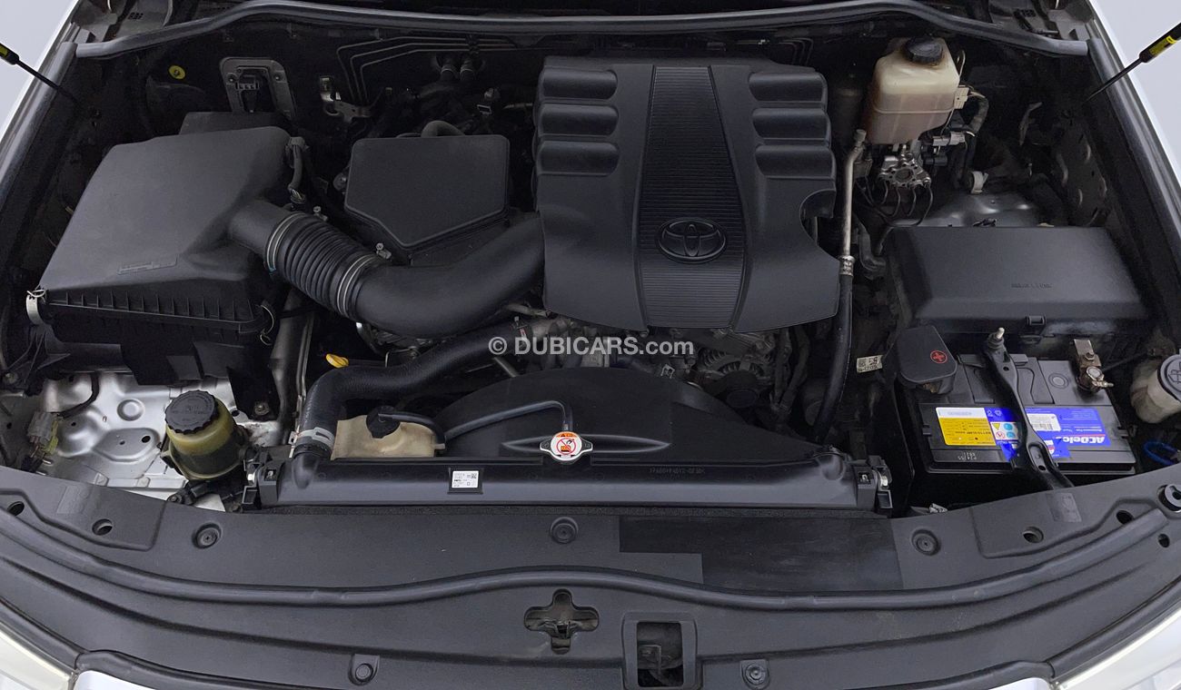 Toyota Land Cruiser GXR 4 | Under Warranty | Inspected on 150+ parameters