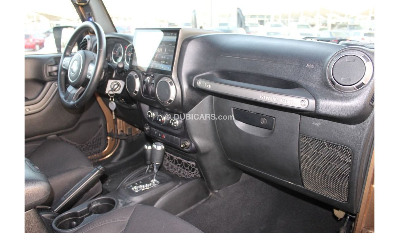 جيب رانجلر صحارى