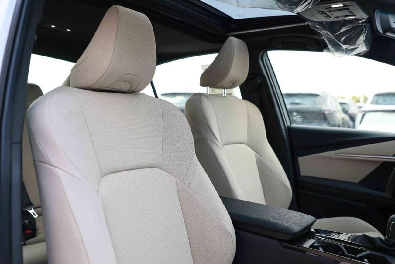 Toyota Camry 2025 TOYOTA CAMRY LE 2.5 - PLATINUM WHITE PEARL inside BEIGE | Export Only