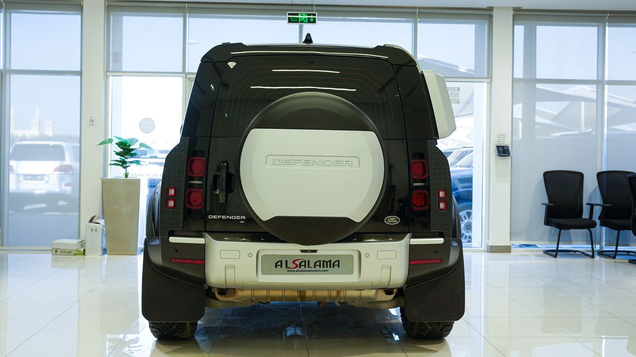 Land Rover Defender P300 110 SE 2.0L (7 Seater)