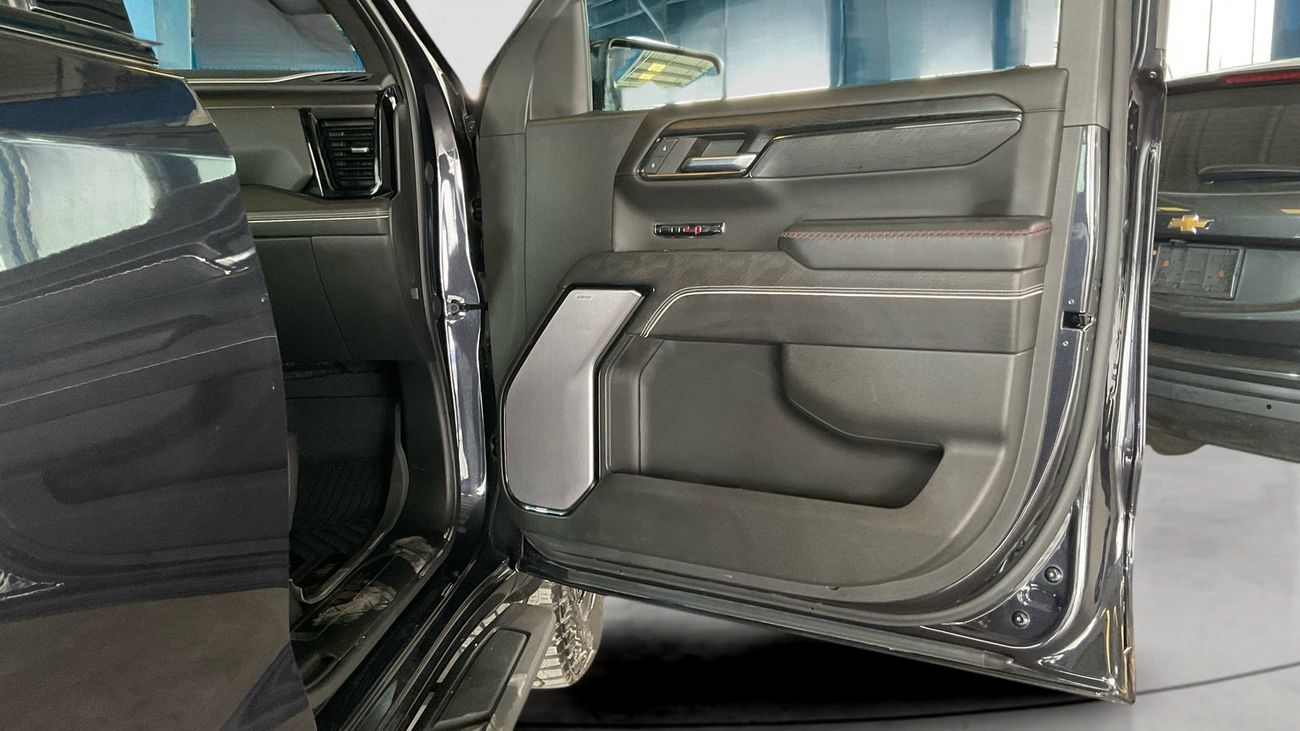 جي أم سي سييرا 6.2 4WD CC AT4X SR BED ADAP SV 18 BLK | شامل الضمان | 0 ﺪﻔﻋﺓ ﺃﻮﻟﻯ
