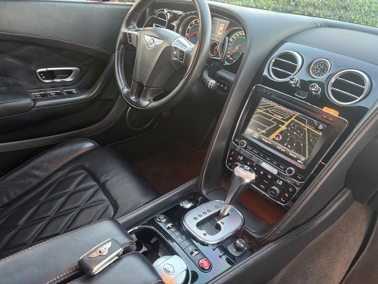 Bentley Continental SPORT UP Mulliner 6.0L Coupe Bentley Continental GT W12 2012 GCC Specs Full Service History in Low M