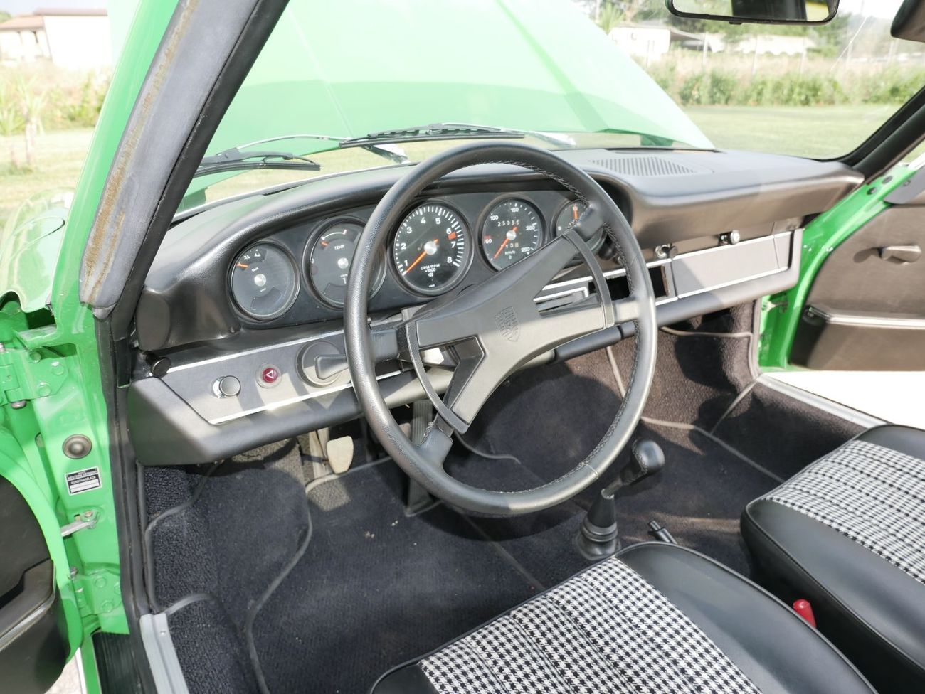 Porsche 911 911T 2.4 Targa